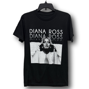 Diana Ross Graphic T-Shirt - Size Small - NWT